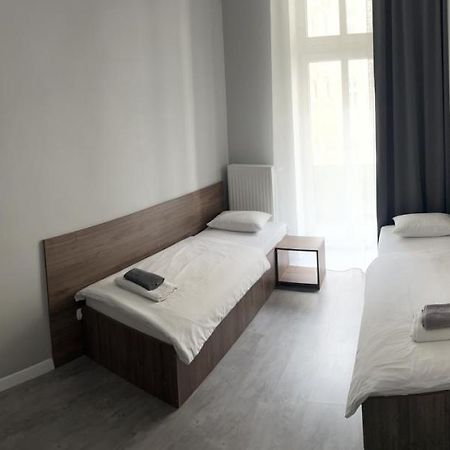 Noclegi Comfort - Self Check-In 24H Świdnica Kültér fotó