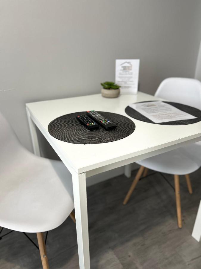 Noclegi Comfort - Self Check-In 24H Świdnica Kültér fotó