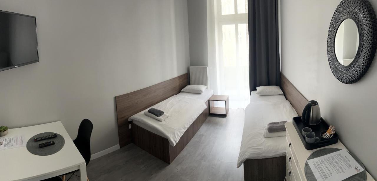 Noclegi Comfort - Self Check-In 24H Świdnica Kültér fotó